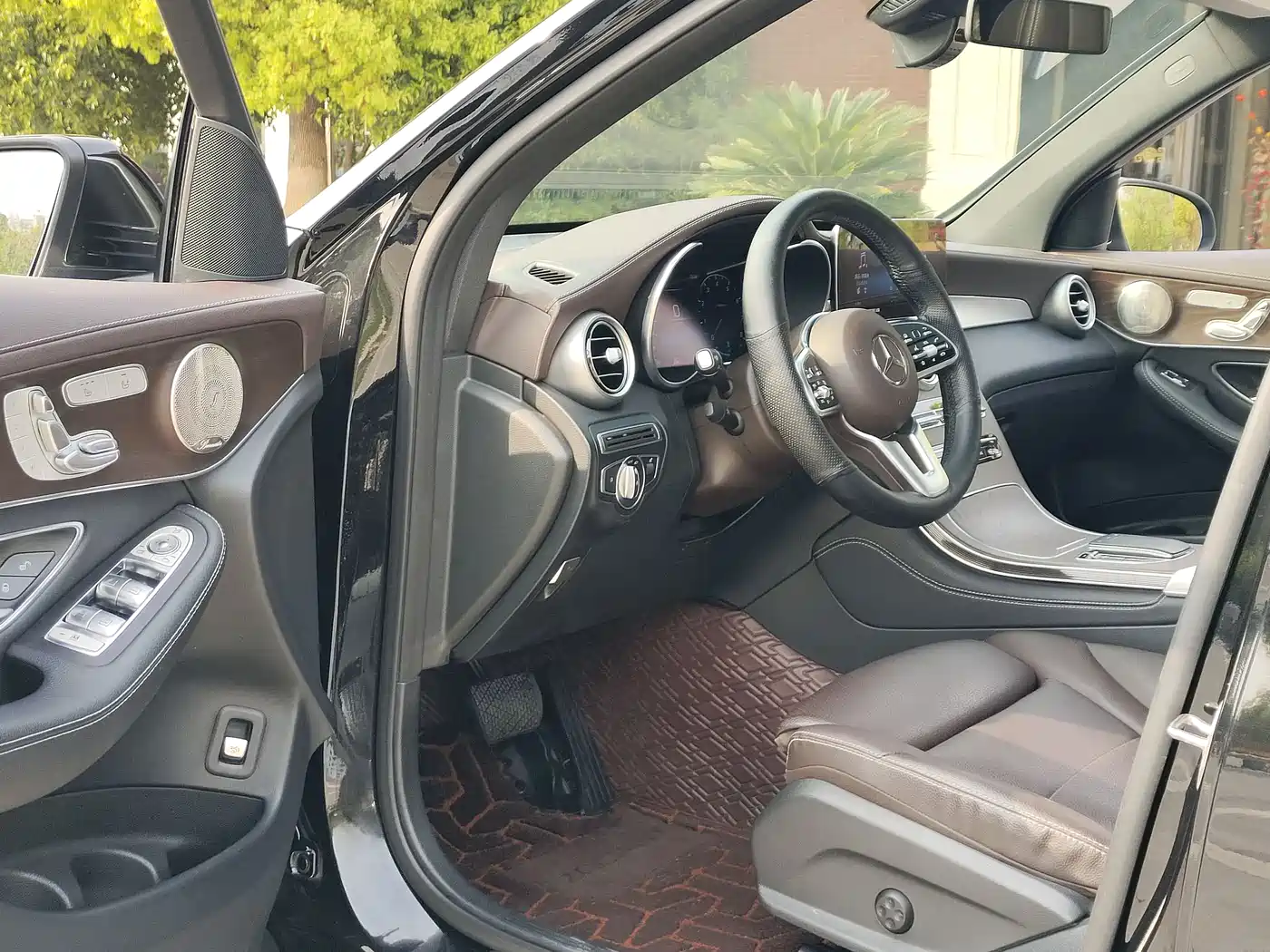 Mercedes-Benz GLC 2022 Model GLC 300 L 4MATIC Dynamic Edition фото 12