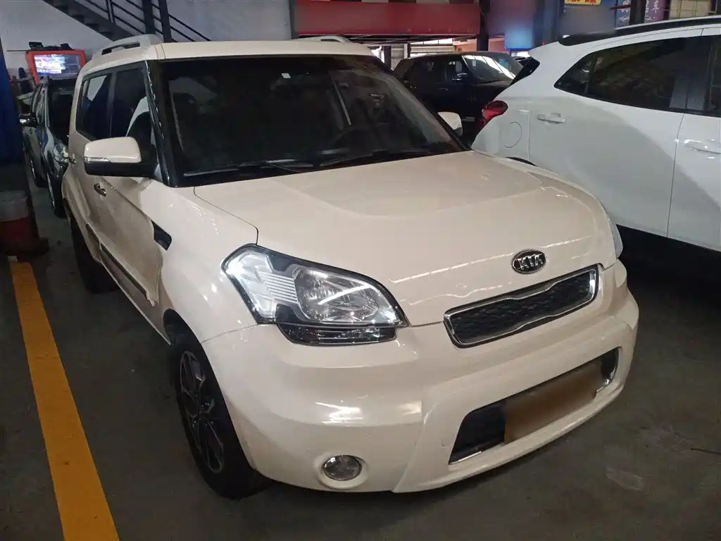 Kia Soul 2013 1.6L AT Premium фото 4