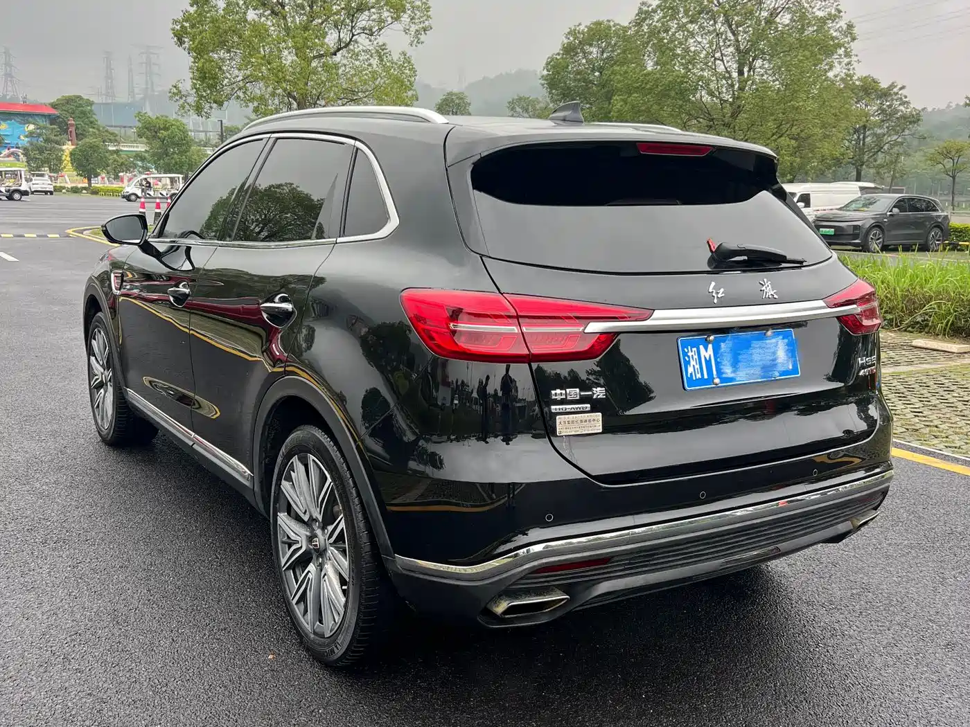 Hongqi HS5 2022 Facelift 2.0T Smart Connect AWD Flagship фото 2