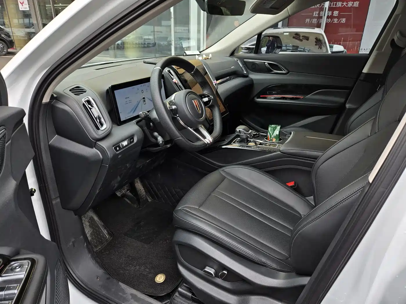 Hongqi HS3 PHEV 2024 PHEV 115km Power Edition фото 15