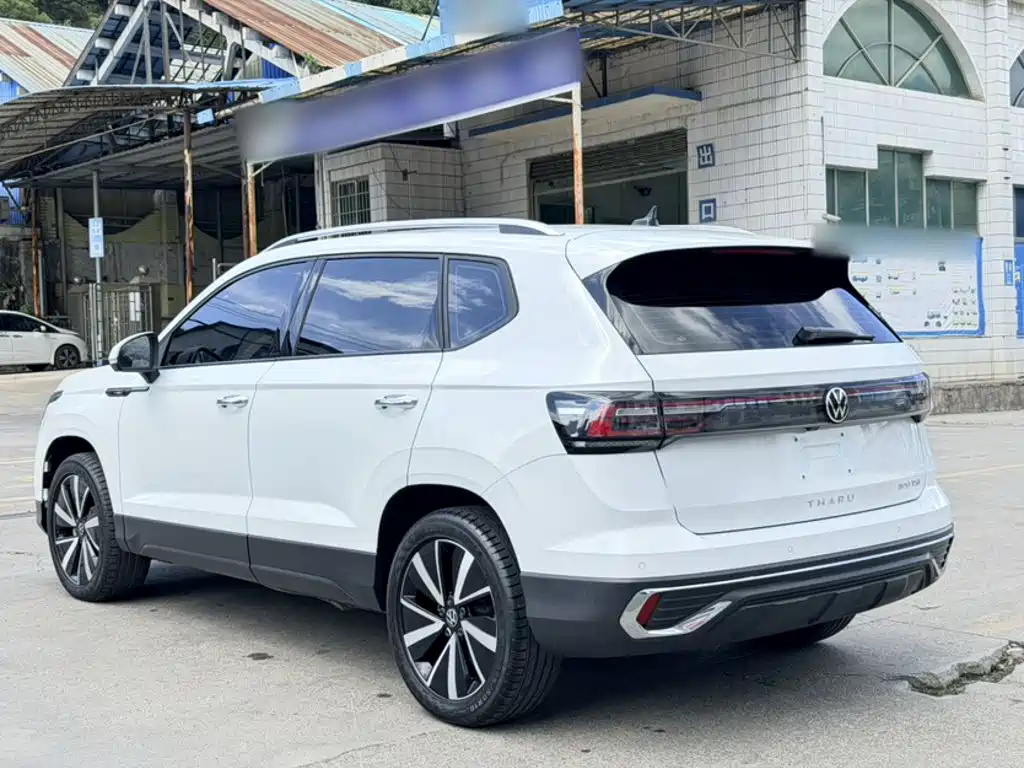 Volkswagen Tharu, миниатюра 11