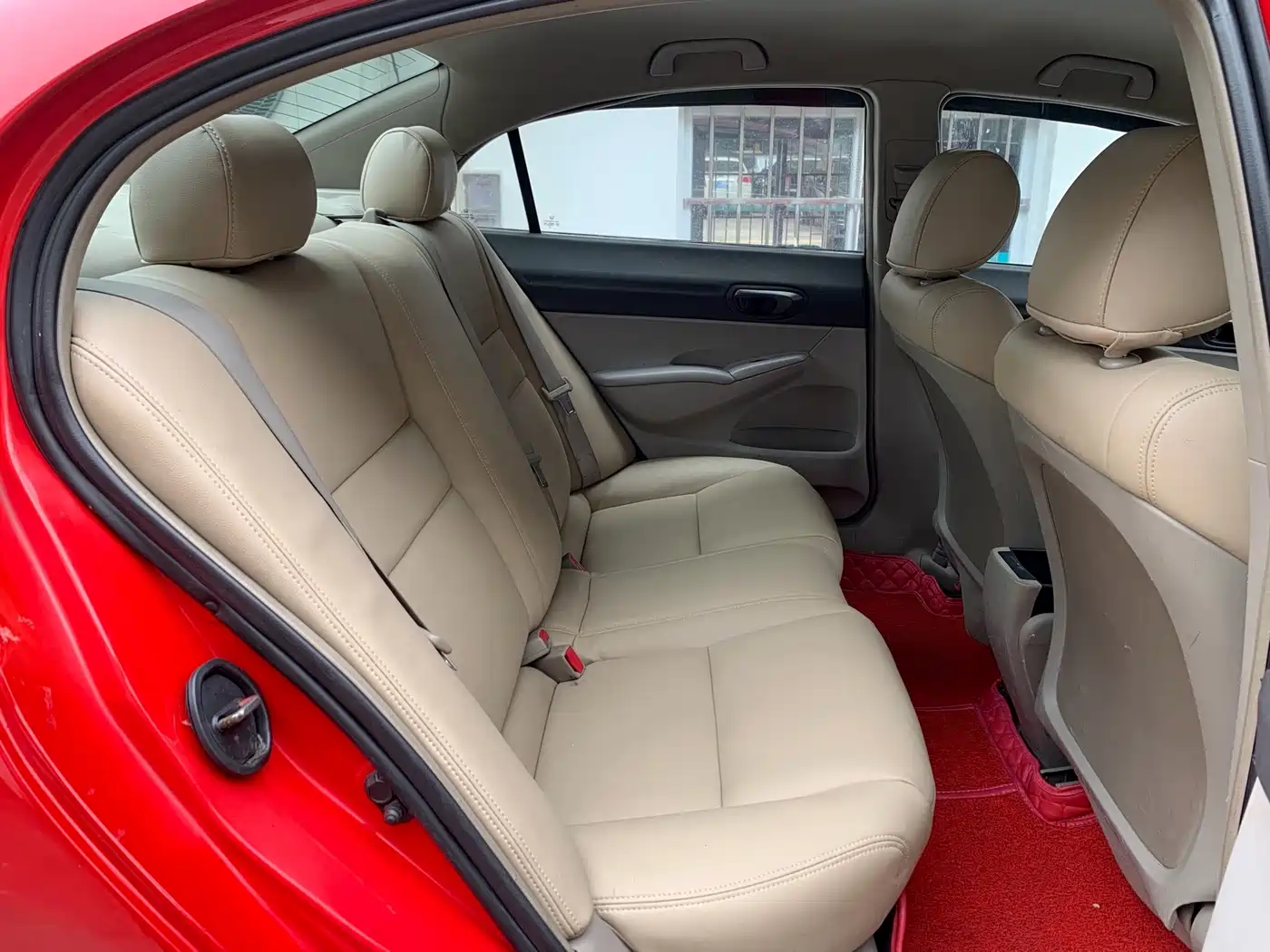Фото 9 - Honda Civic