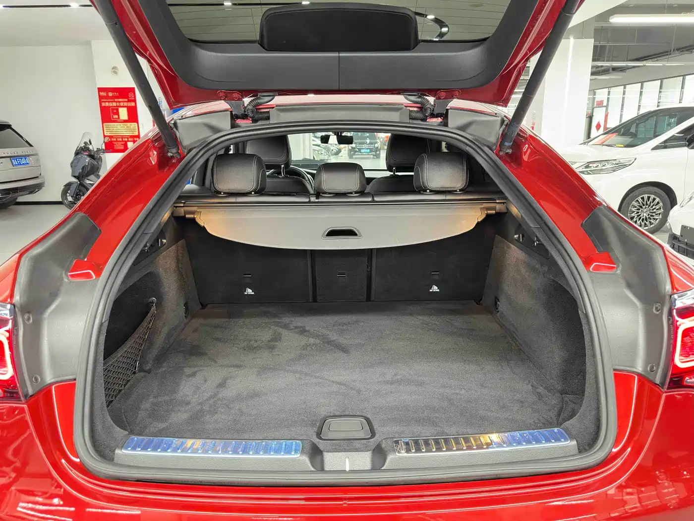 Mercedes-Benz GLC Coupe 2020 GLC 260 4MATIC Coupe SUV фото 25