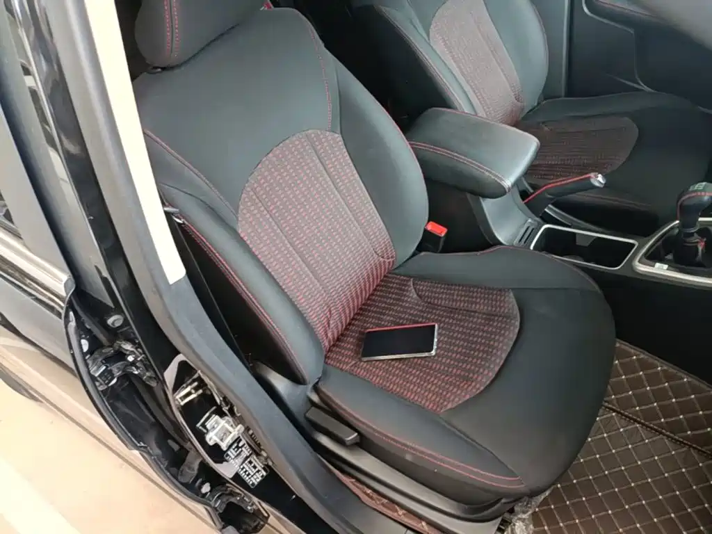 Baojun 560 2017 2016 1.5T Manual Comfort