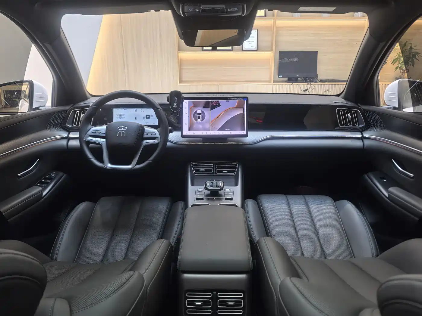 BYD Song Pro New Energy 2025 2nd Generation Smart Drive Edition DM-i 75KM Surpassing Type фото 9