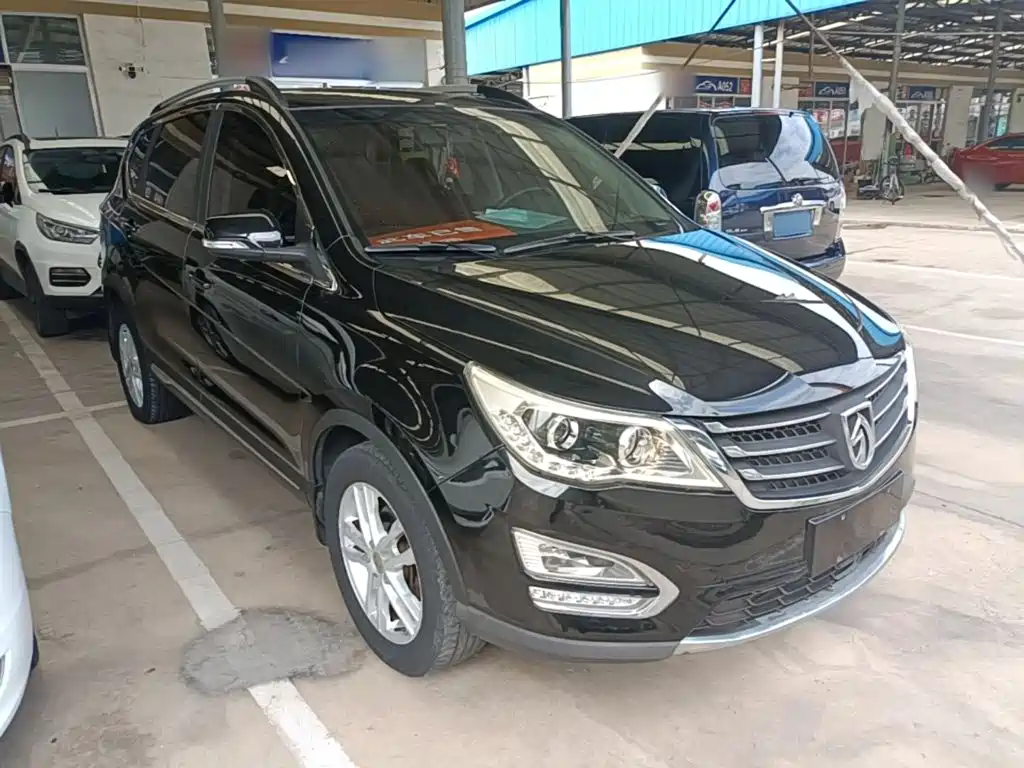 Baojun 560 2017 2016 1.5T Manual Comfort