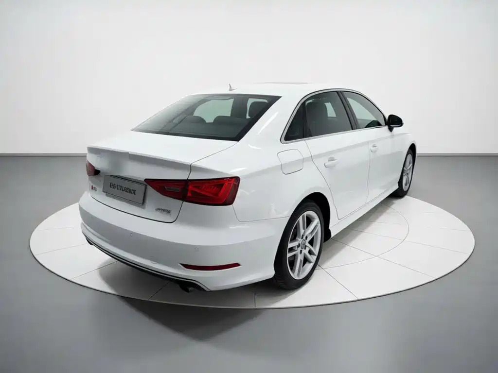 Audi A3 (Import) 2015 2015 Limousine 45 TFSI S line Luxury