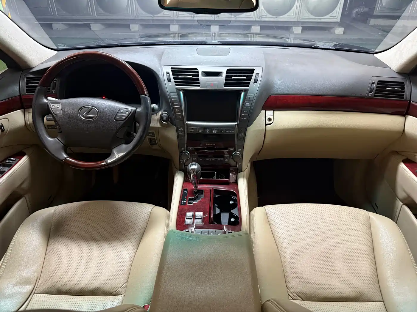 Lexus LS 2006 460L Premium Edition фото 21