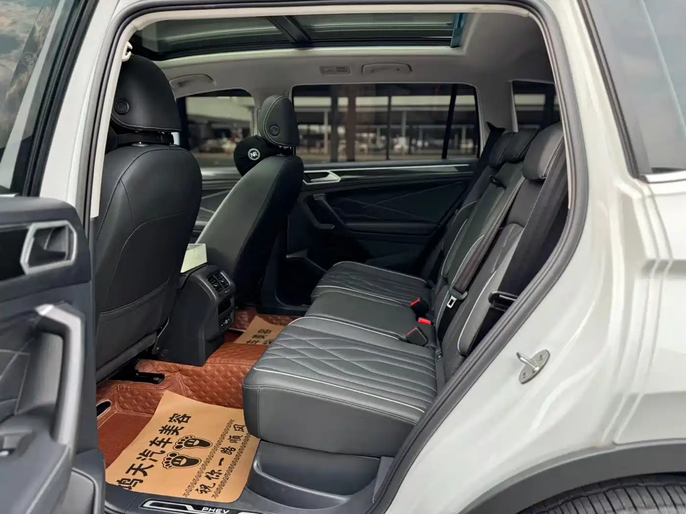 VOLKSWAGEN TIGUAN L NEW ENERGY