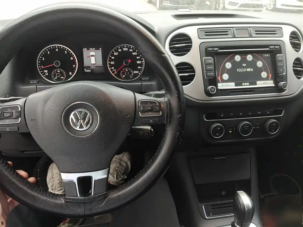 Volkswagen Tiguan 2013 1.8TSI Automatic 2WD Luxury Model фото 10