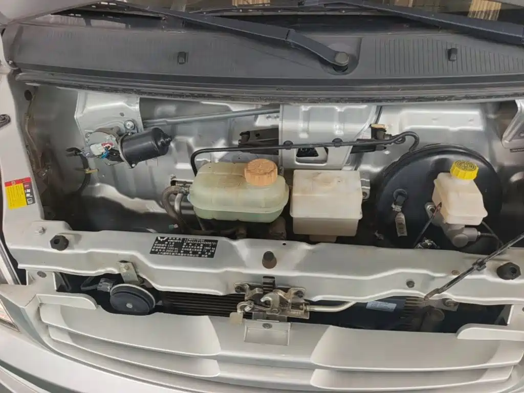 Wuling Motors Wuling Rongguang S 2024 2023 1.5L Base 5/7 Seater