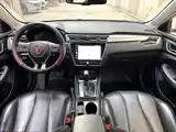 Фото 9 - Roewe i5