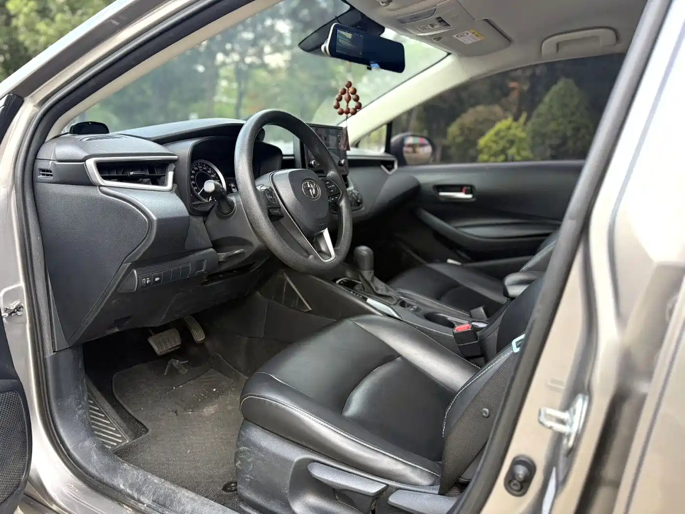 Фото 7 - Toyota Corolla