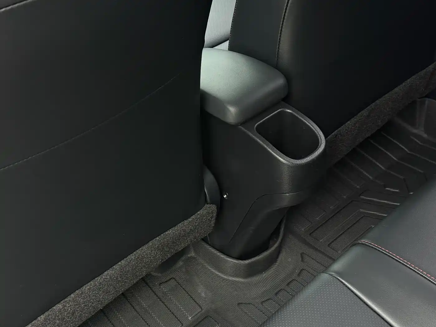 Toyota Yaris, миниатюра 14