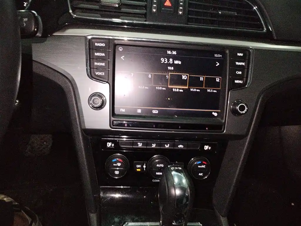 Volkswagen Lamando 2018 280TSI DSG Comfort Edition фото 13