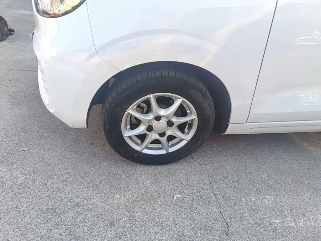 صورة 23 - Roewe Clever