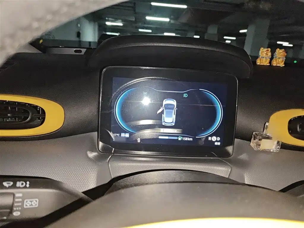 ZERO-RUNNING CAR ZERO RUN T03