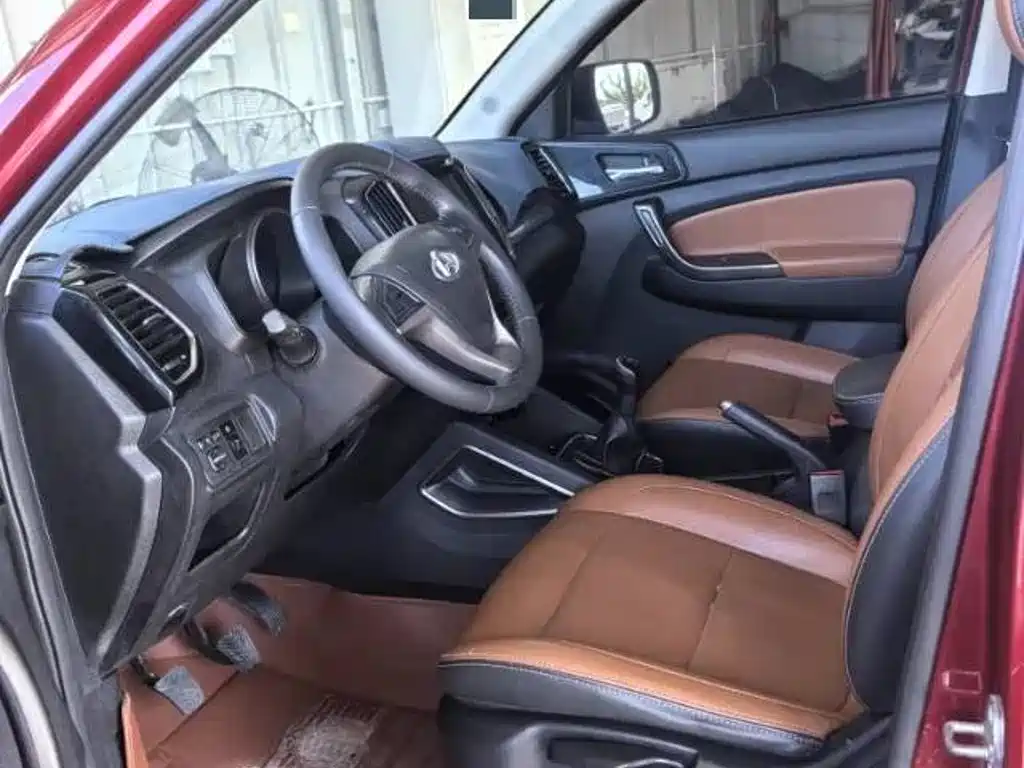 Changan Oshan Changan Oushang CX70 2017 2016 1.6L Manual Luxury