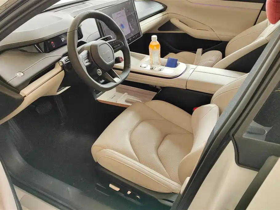 XIAOMI CAR XIAOMI SU7