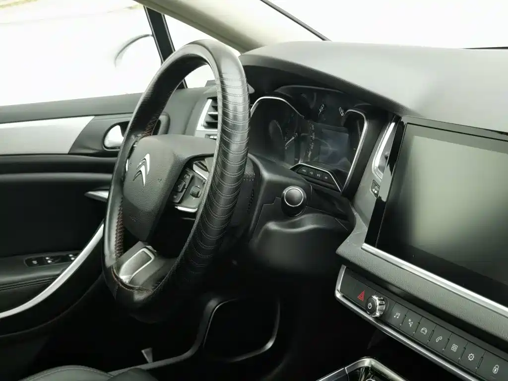 Photo 22 - Citroën C5