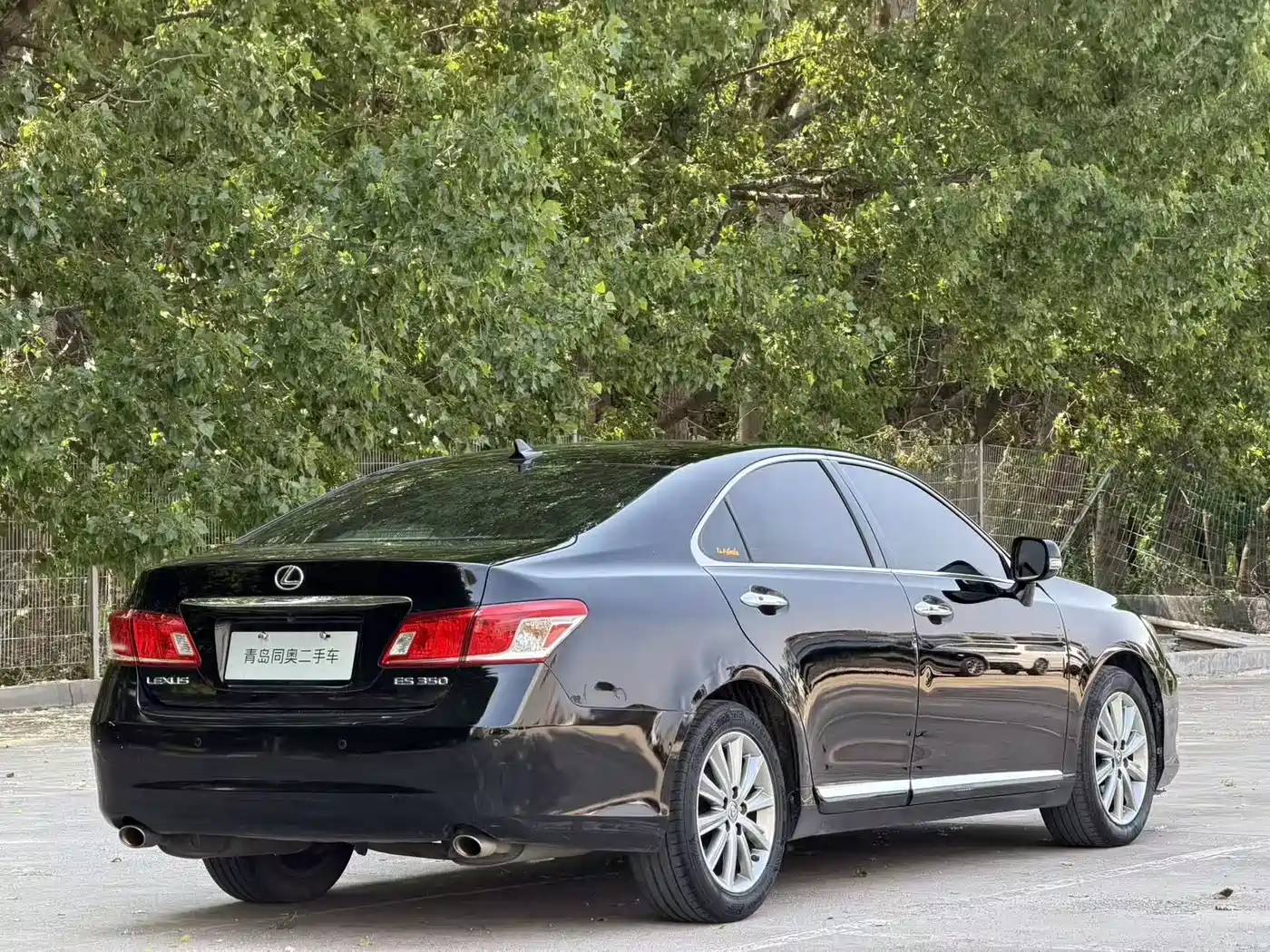 Фото 4 - Lexus ES