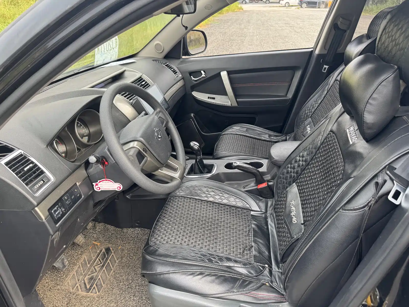 Фото 9 - Geely GX7