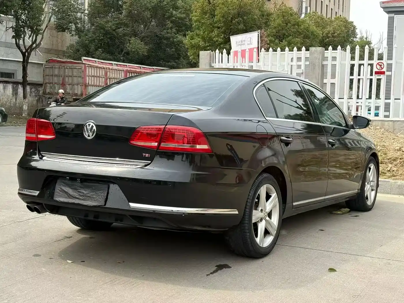 Volkswagen Magotan 2015 2.0TSI Premium фото 6