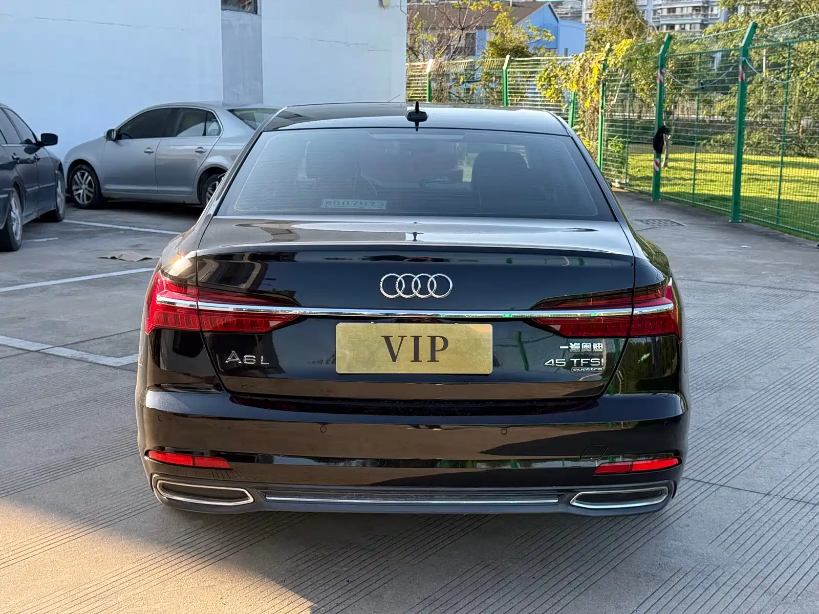 Photo 5 - Audi A6L