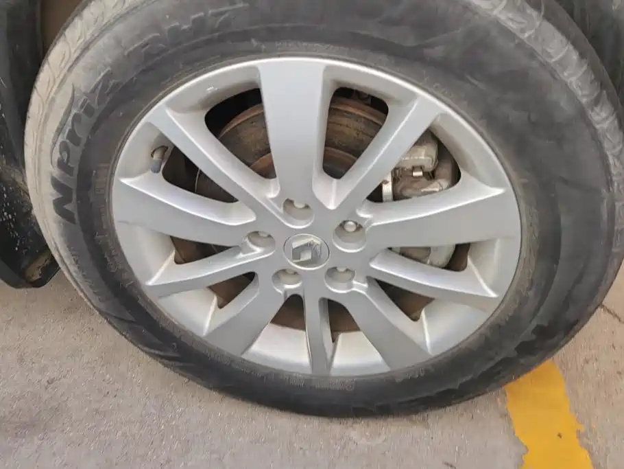 صورة 6 - Renault Koleos (Import)