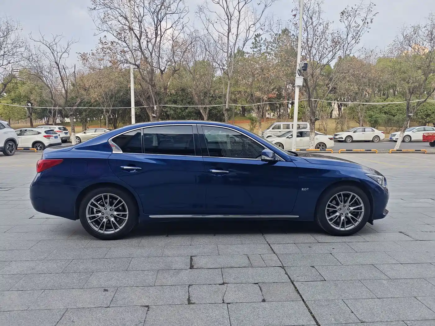 Фото 12 - Infiniti Q50L