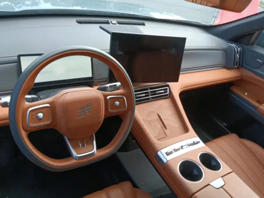 Jetour X70L 2025 2025 2.0T Automatic Flagship 7-Seater