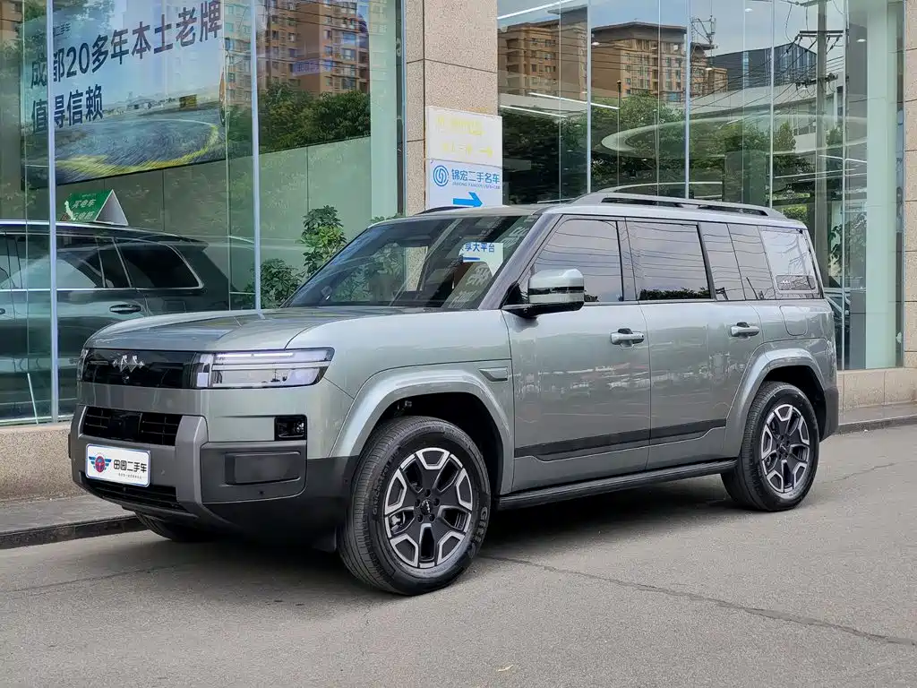 Fang Cheng Bao Titanium 7 2025 190KM All-Wheel Drive Max Edition
