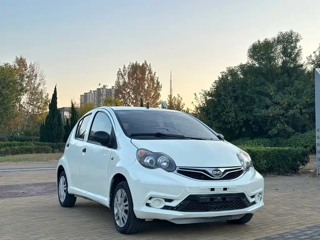 2017 BYD F0