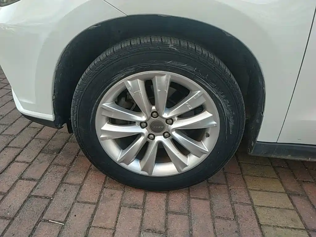 Фото 23 - Haval H2
