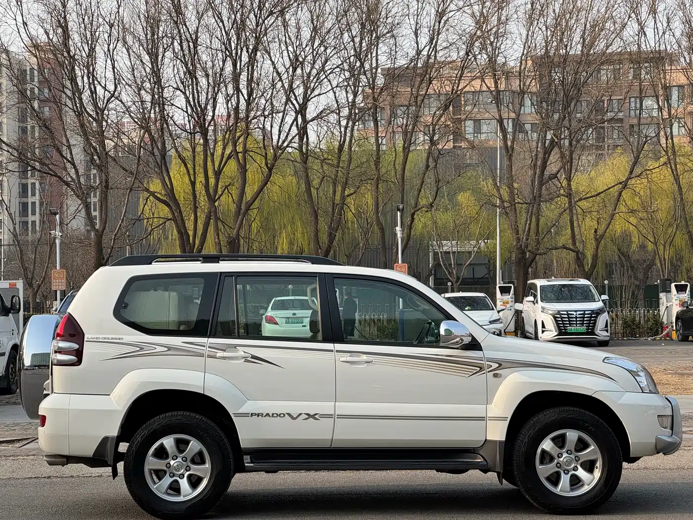 Toyota Prado 2006 4.0L Automatic VX NAVI Edition фото 6