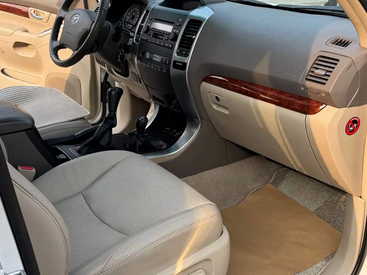 Toyota Prado 2006 4.0L Automatic VX NAVI Edition фото 19