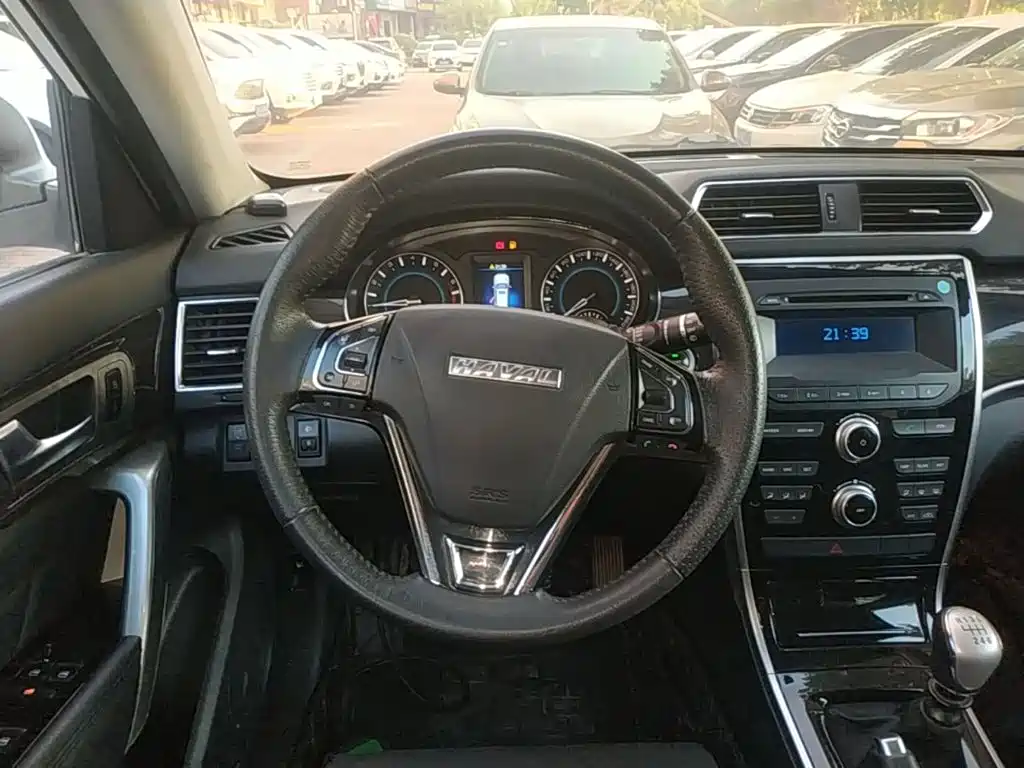 Фото 11 - Haval H2