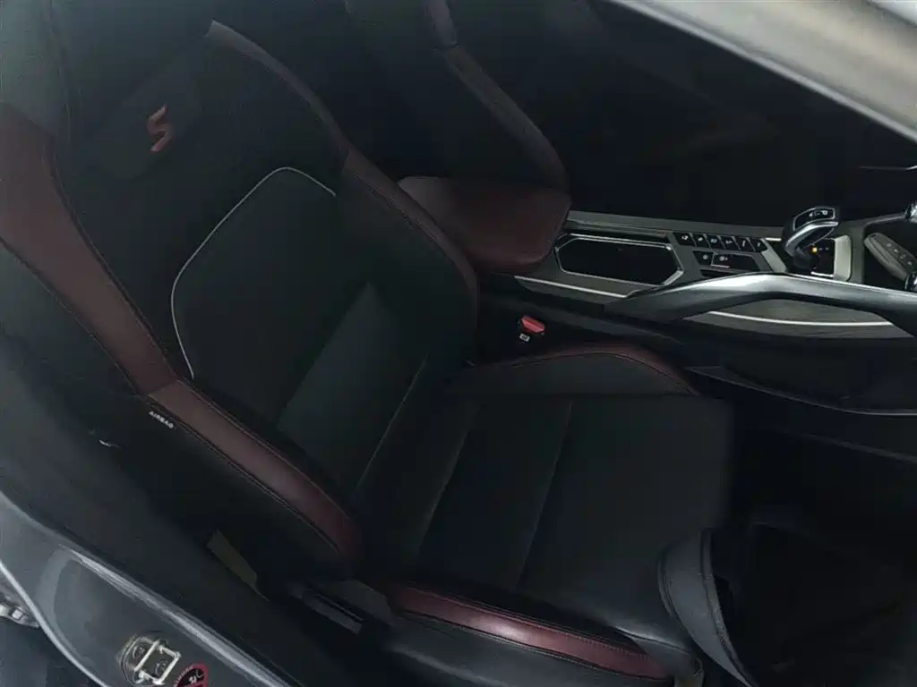 Geely Binyue 2019 2019 Sport 260T DCT Battle China V