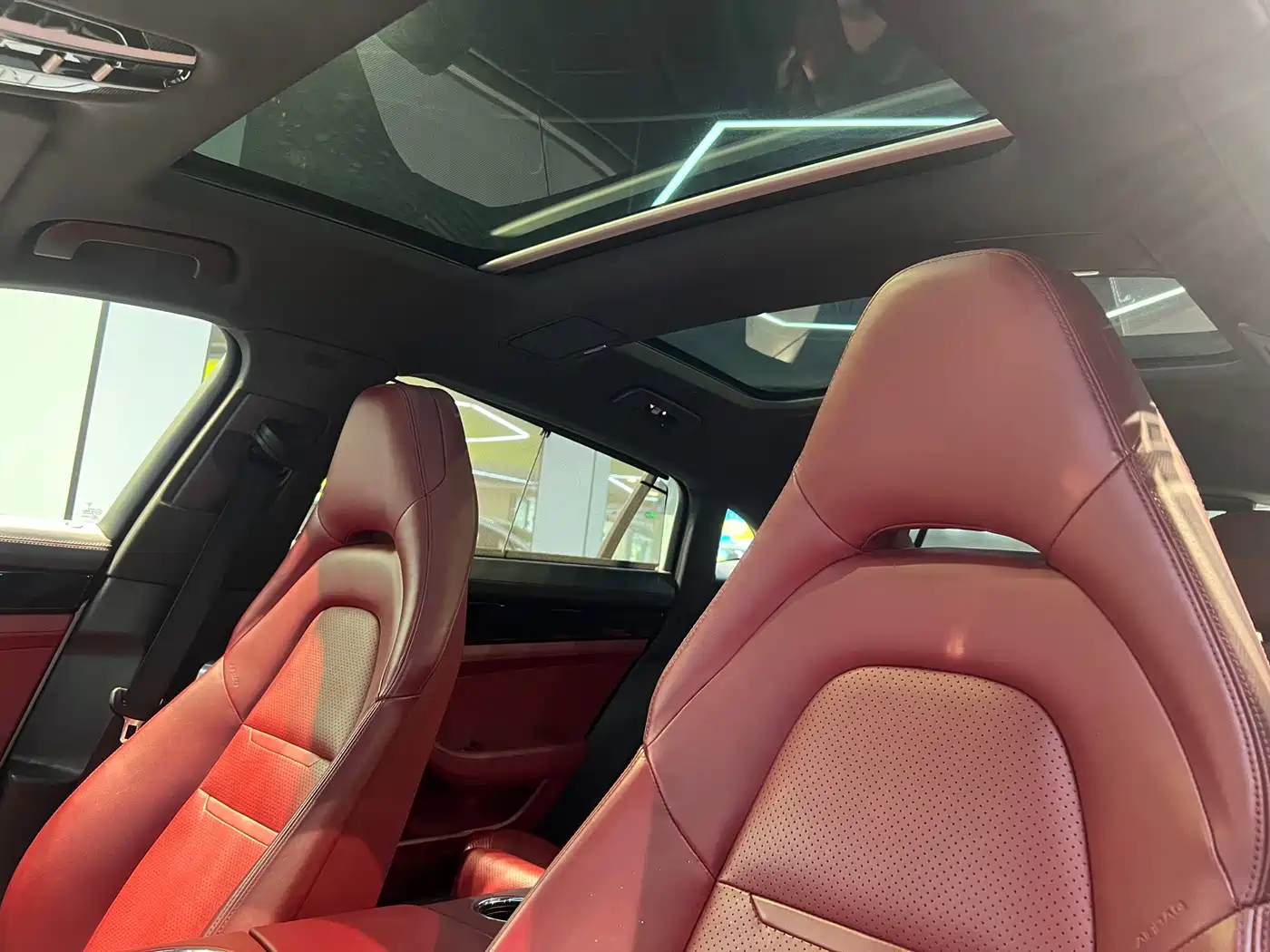 Porsche Panamera 2017 Panamera 4 Executive Long Wheelbase 3.0T фото 15