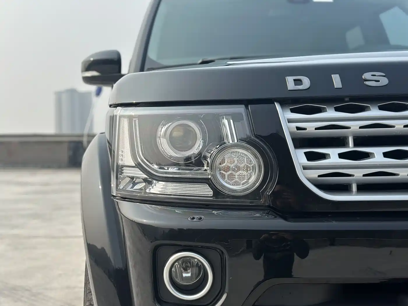 Land Rover Discovery 2014 3.0 SDV6 HSE Diesel фото 14
