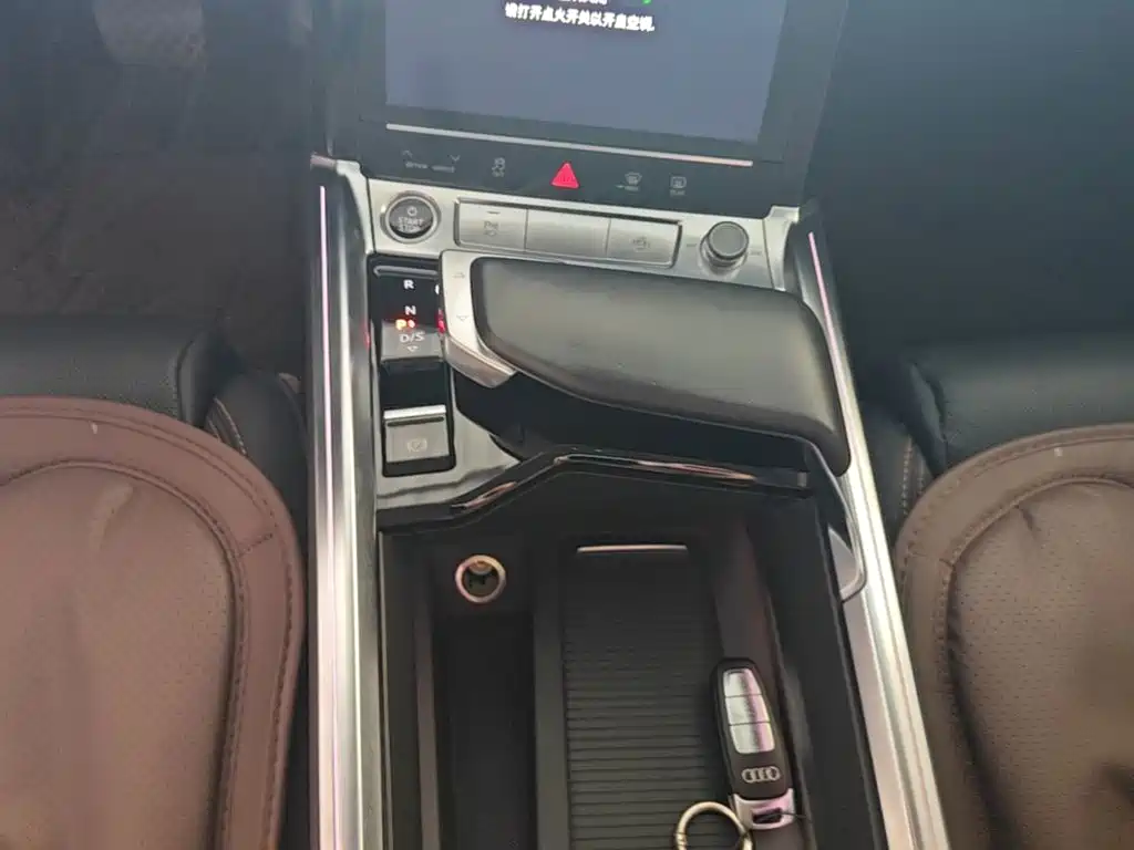 Audi e-tron 2023 2021 50 quattro Luxury