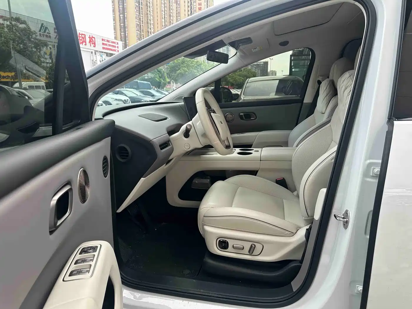 Li Auto Li i8 2025 2025 Standard Edition