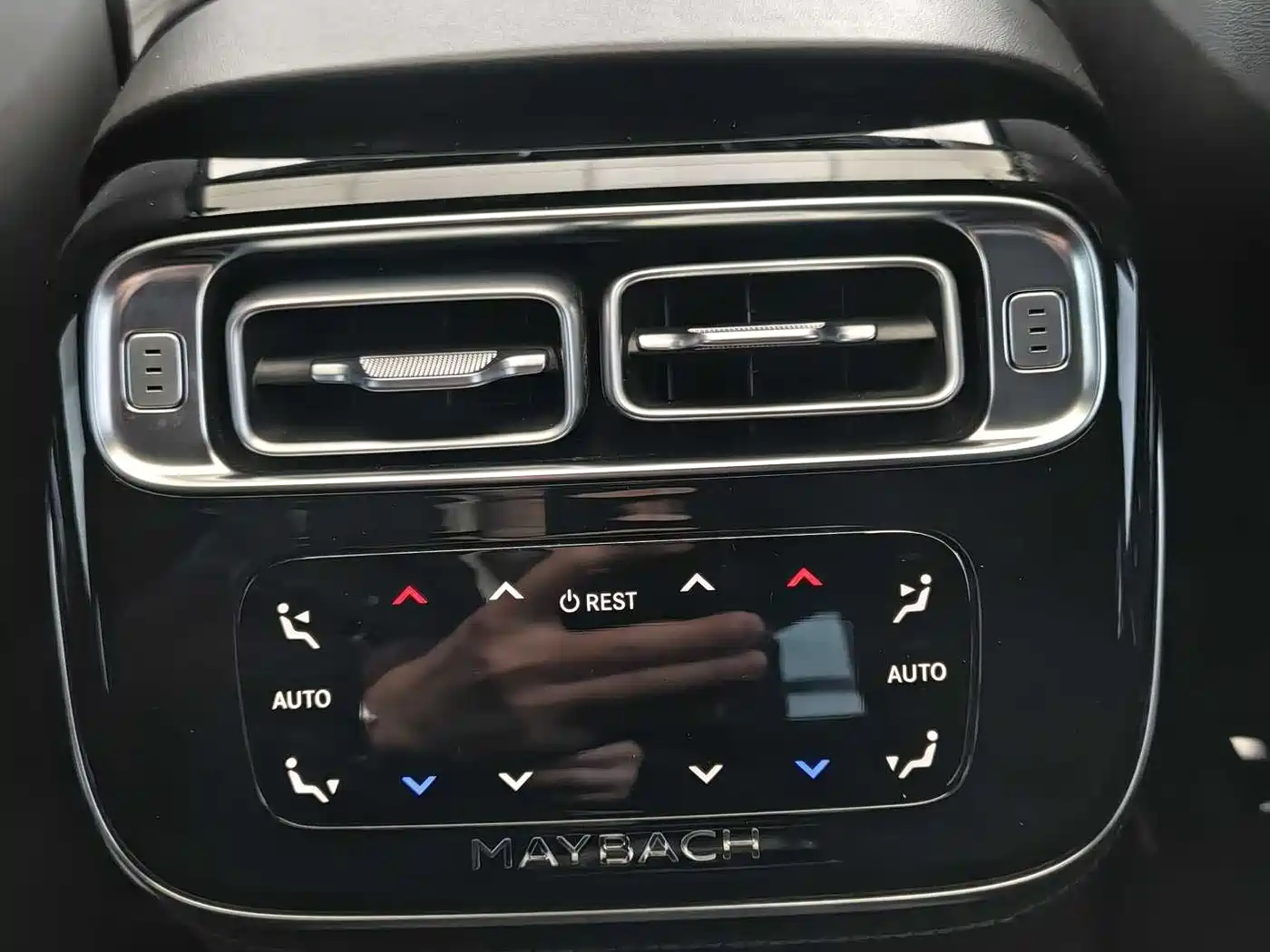 MERCEDES-BENZ MAYBACH S CLASS