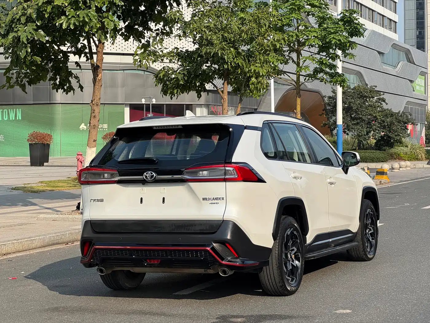 Toyota Wildlander 2020 2.0L CVT AWD Tech Edition фото 7