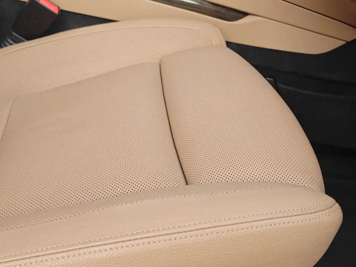 BMW 7 Series 2013 Model 740Li Leading фото 31