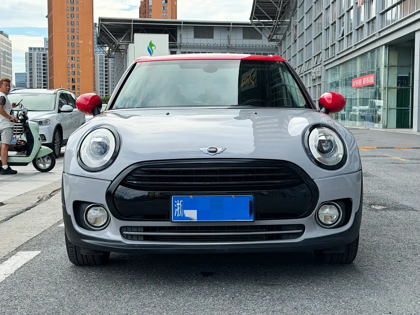 Фото 2 - MINI CLUBMAN
