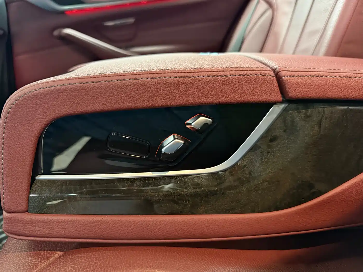 BMW 5 Series 2020 530Li Leading M Sport Package фото 20