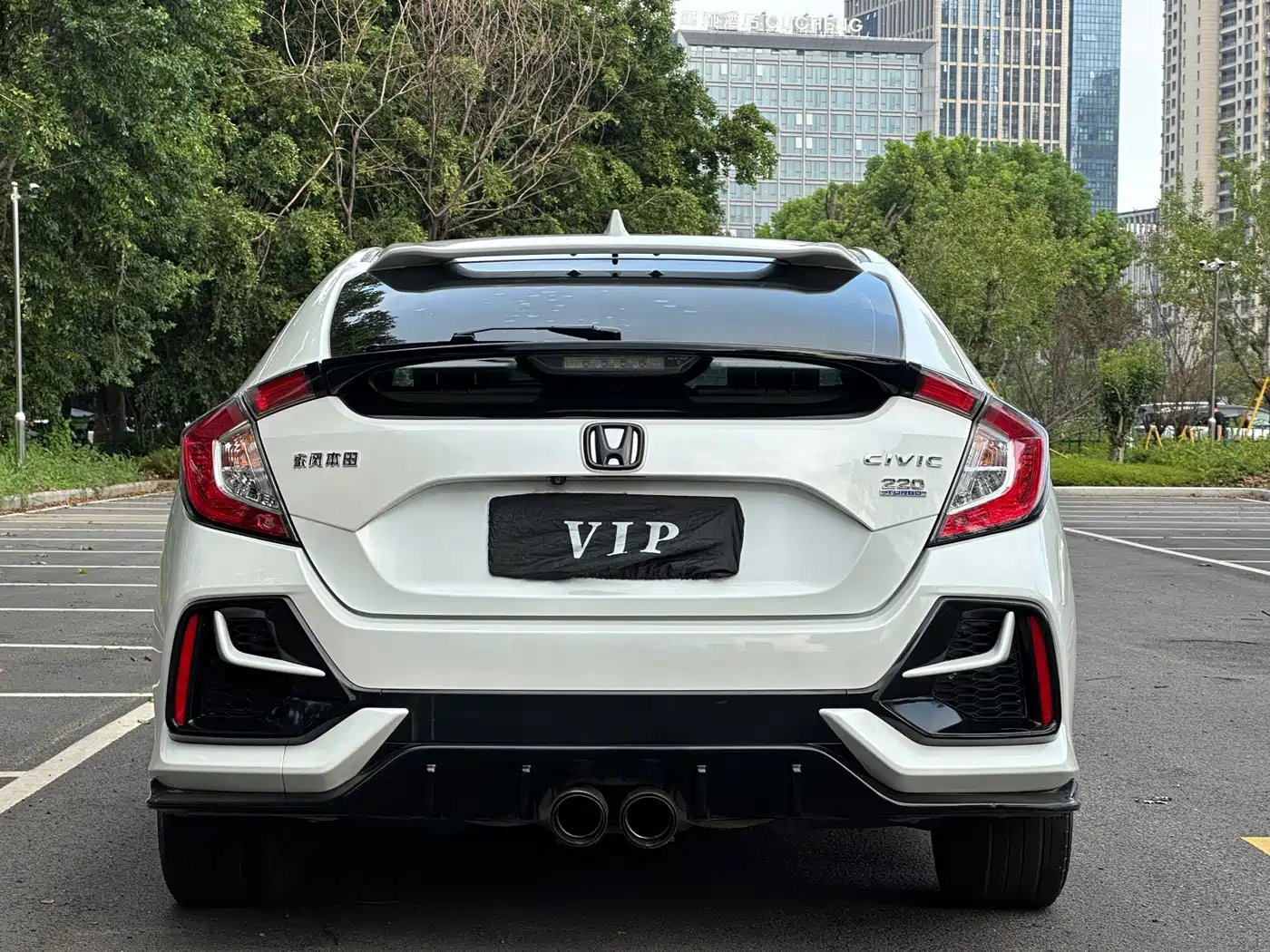 Фото 14 - Honda Civic