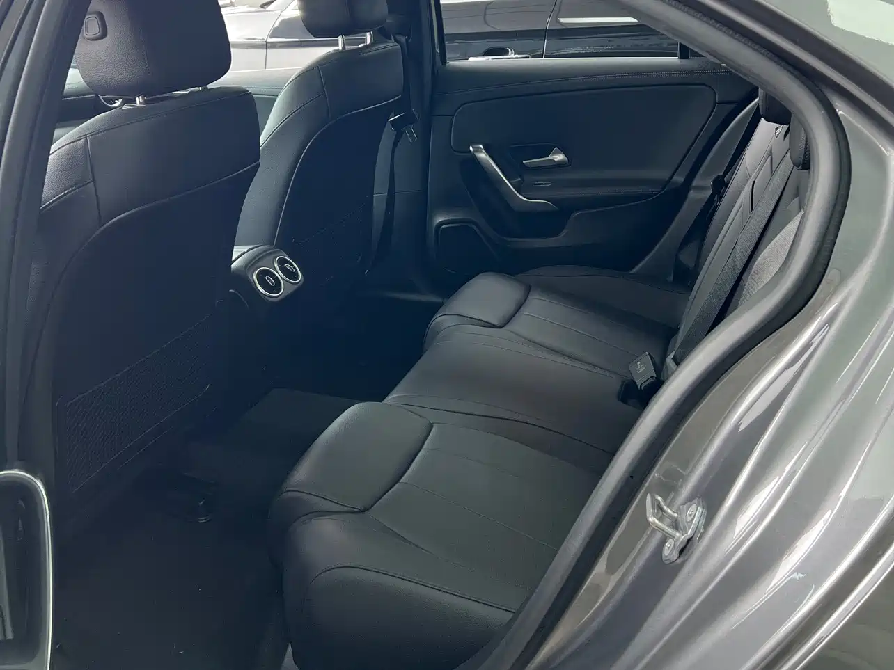 Mercedes-Benz A-Class 2022 Facelift A 200 L Sport Sedan Dynamic фото 6