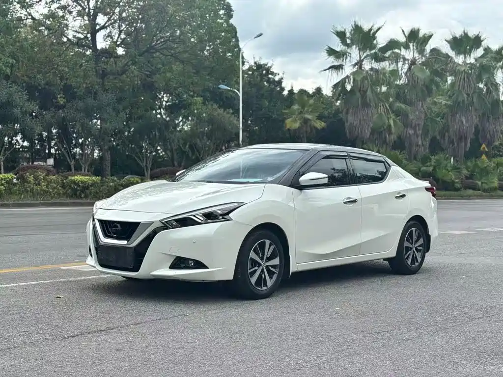 Nissan Bluebird 2020 2020 1.6L CVT Cool Edition